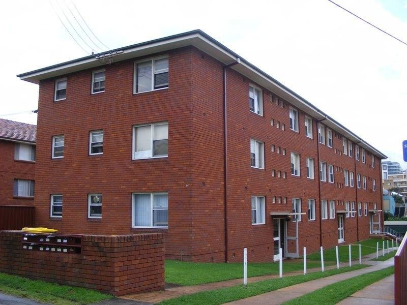 2/66 Smith Street, Wollongong NSW 2500