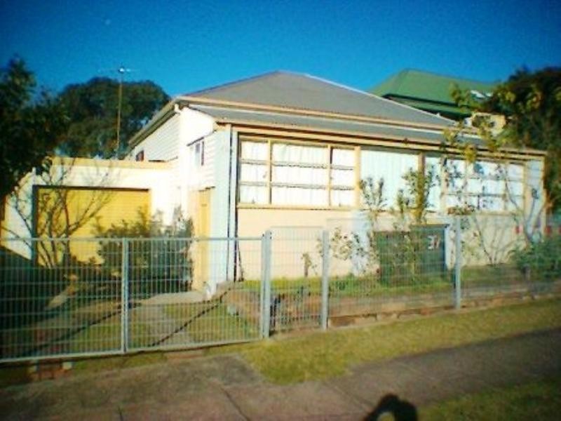 37 Auburn Street, Wollongong NSW 2500