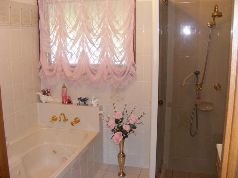 176 Jacaranda Avenue, Figtree NSW 2525