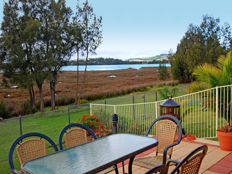 12 Shearwater Boulevard, Albion Park Rail NSW 2527
