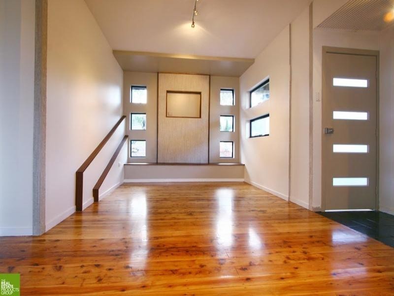 41 Rose Parade, Unanderra NSW 2526