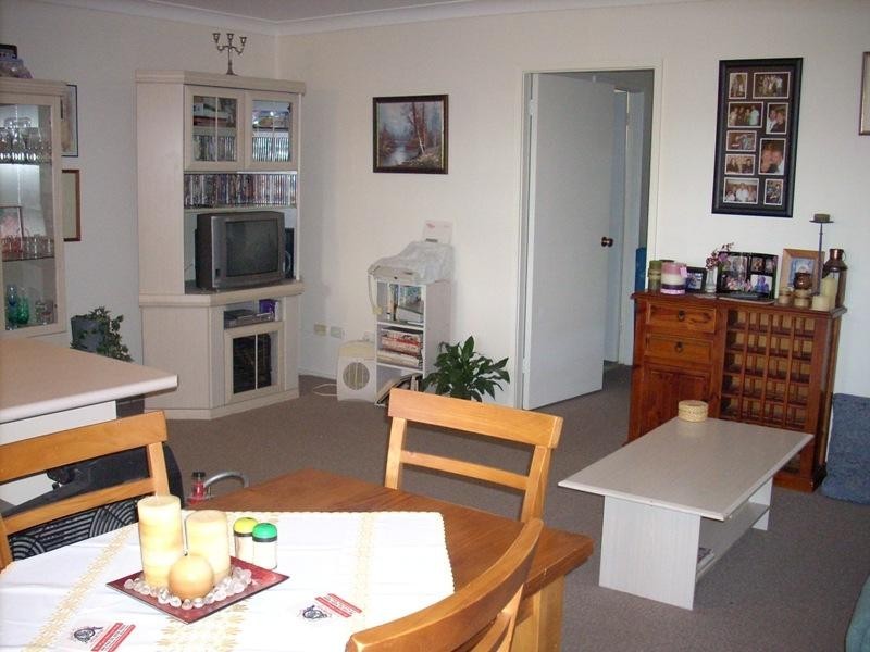 6/12 Wooroo Street, Albion Park Rail NSW 2527