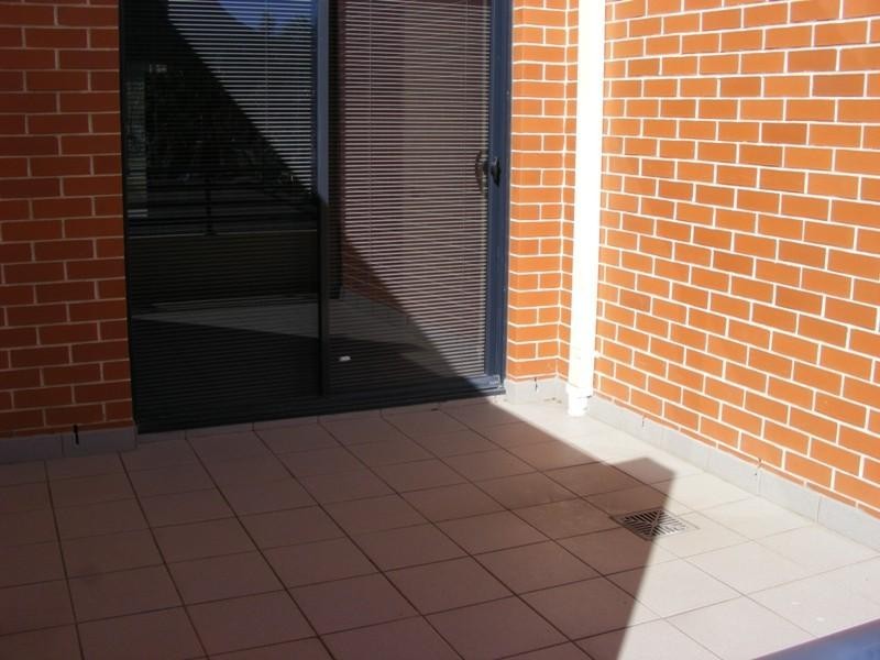 79/214- 220 Princes Highway, Fairy Meadow NSW 2519