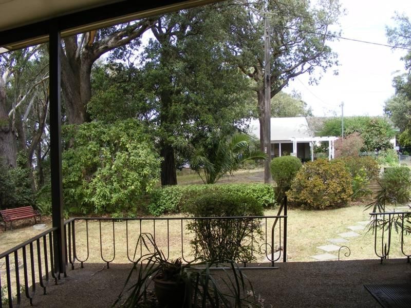 2 Eirene Avenue, Mangerton NSW 2500