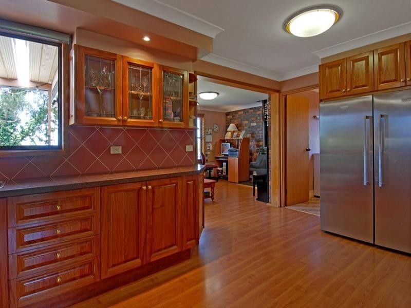 9 Coachwood Drive, Unanderra NSW 2526