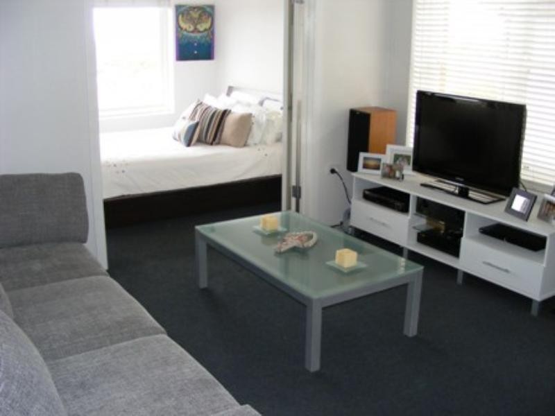 2/58 McKenzie Avenue, Wollongong NSW 2500