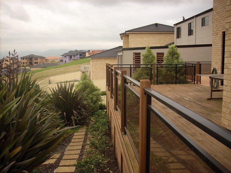 115 Shearwater Drive, Lake Heights NSW 2502