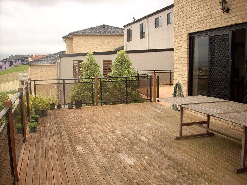 115 Shearwater Drive, Lake Heights NSW 2502