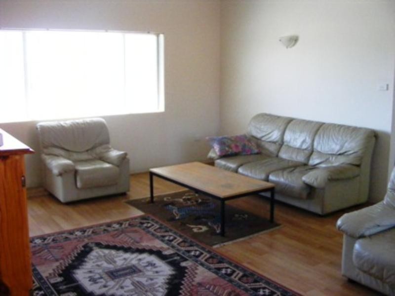 4/20 Rowland Avenue, Wollongong NSW 2500