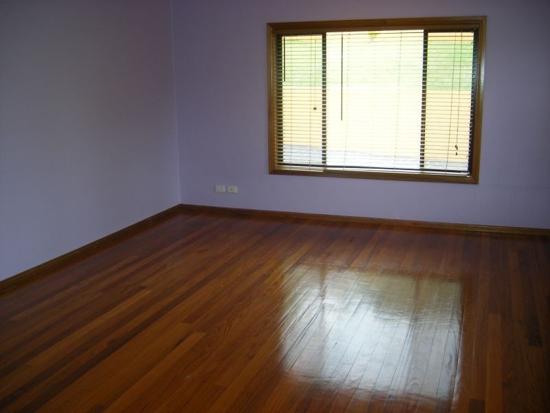 6 Arter Avenue, Figtree NSW 2525