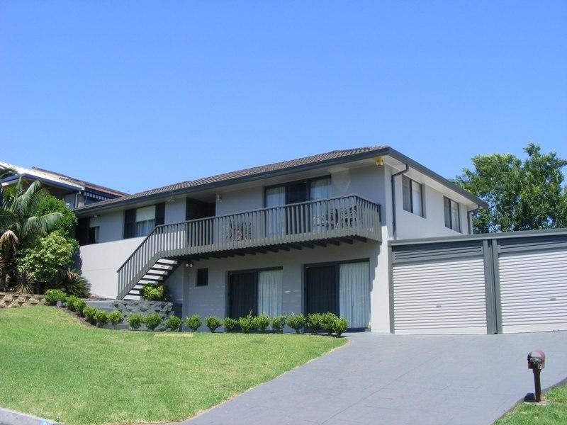 2 Springfield Avenue, Figtree NSW 2525