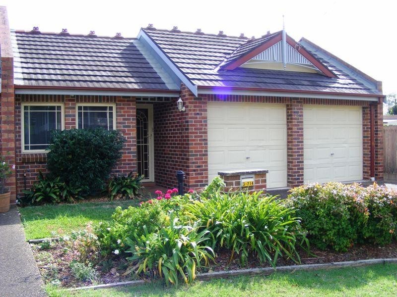 3/214 Balgownie Road, Balgownie NSW 2519