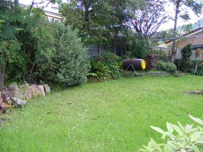 9 Keira Street, Mount Keira NSW 2500