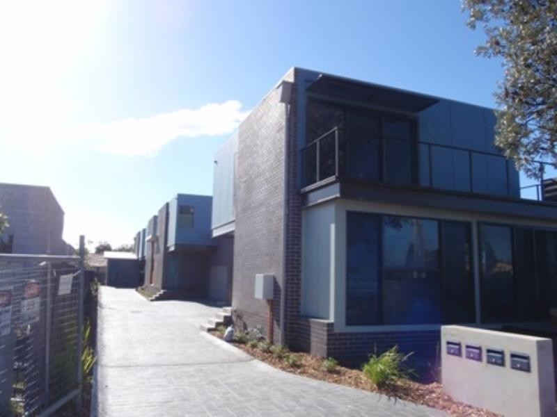 1/34 Lake Parade, East Corrimal NSW 2518