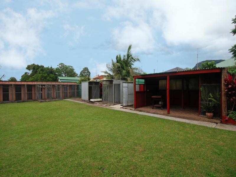 1 & 1a David Crescent, Fairy Meadow NSW 2519