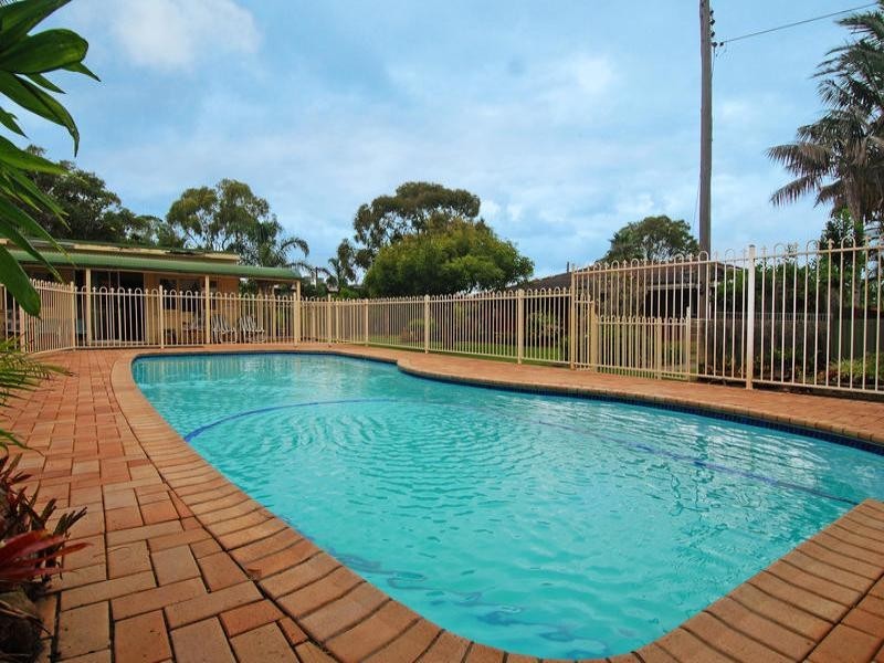 1 & 1a David Crescent, Fairy Meadow NSW 2519