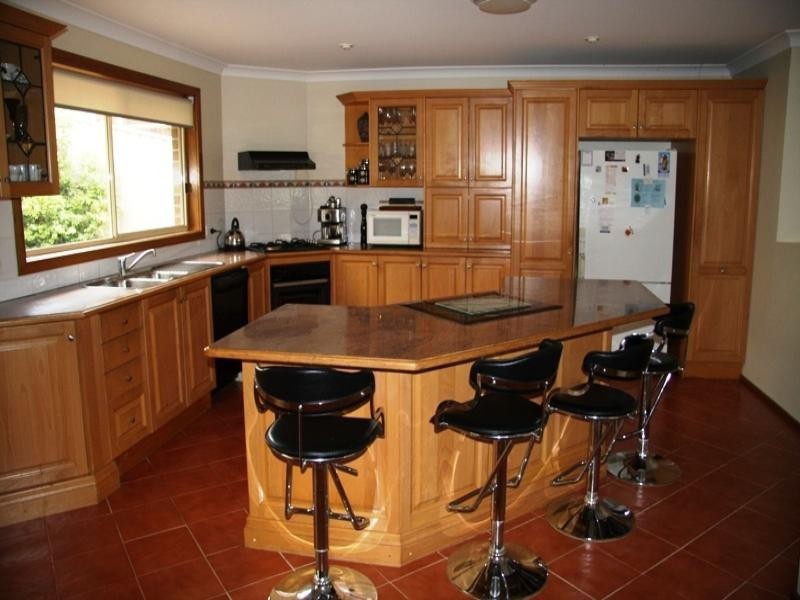 4 Prosser Close, Tarrawanna NSW 2518