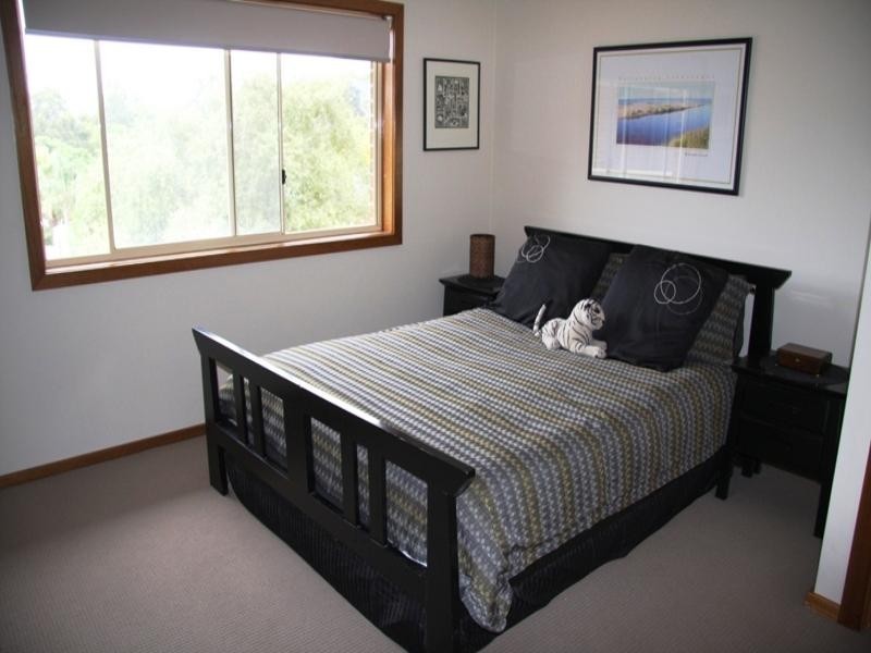 4 Prosser Close, Tarrawanna NSW 2518