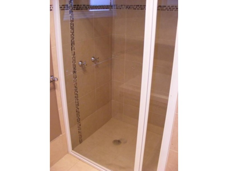 8 Kooranga Close, Cordeaux Heights NSW 2526