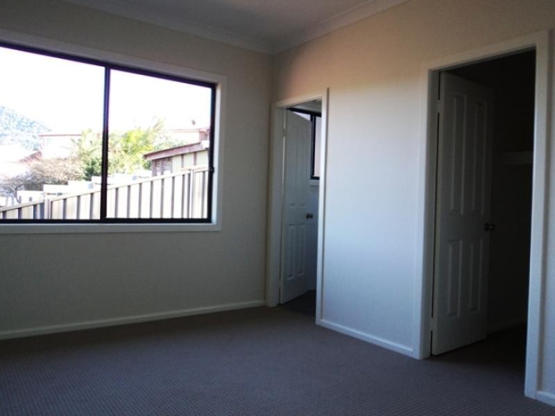 32a Bruce Street, Unanderra NSW 2526