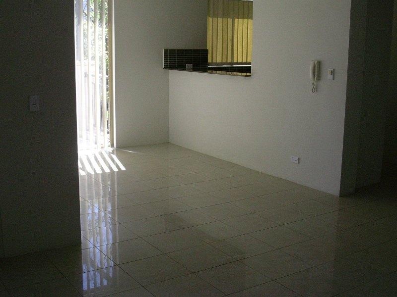 9/5-7 Princes Highway, Figtree NSW 2525