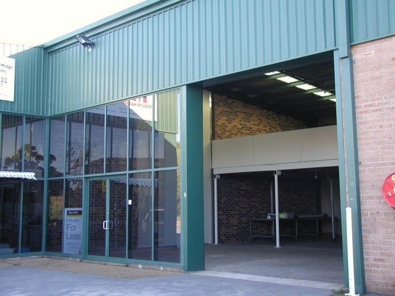 2/28 Ralph Black Drive, North Wollongong NSW 2500