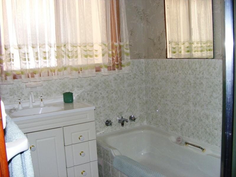 40 Robsons Road, Keiraville NSW 2500