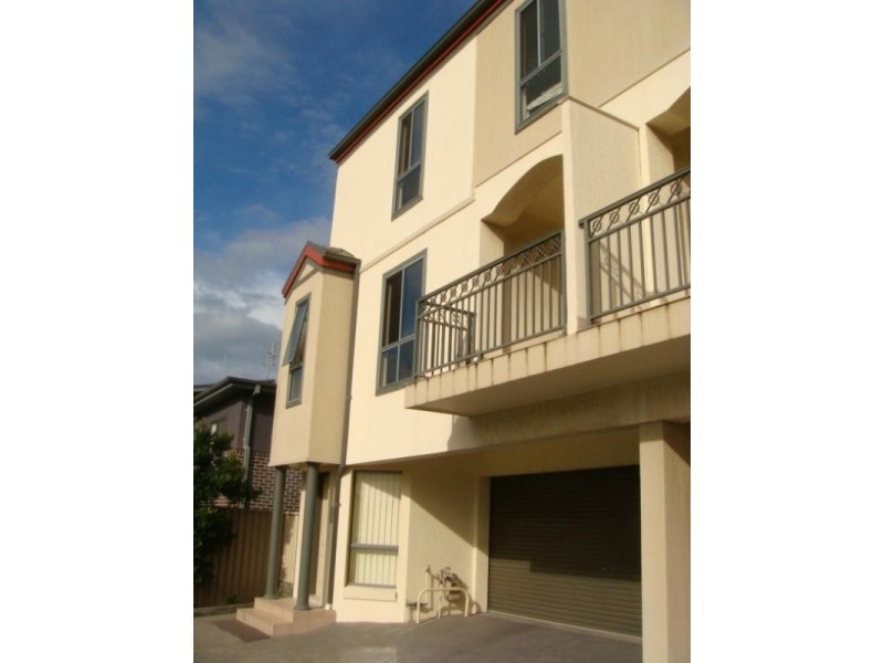 5/11 New Dapto Road, Wollongong NSW 2500