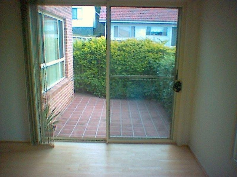 2/1 Keiramine Road, Keiraville NSW 2500