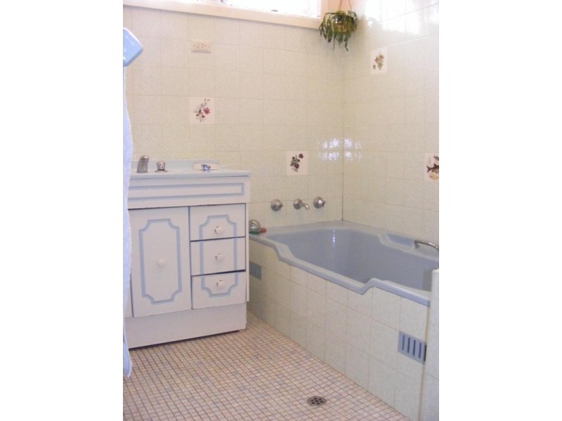 63 Donaldson Street, Port Kembla NSW 2505