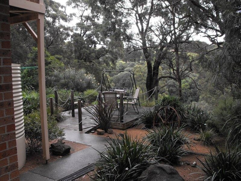 64 Tamarind Drive, Cordeaux Heights NSW 2526
