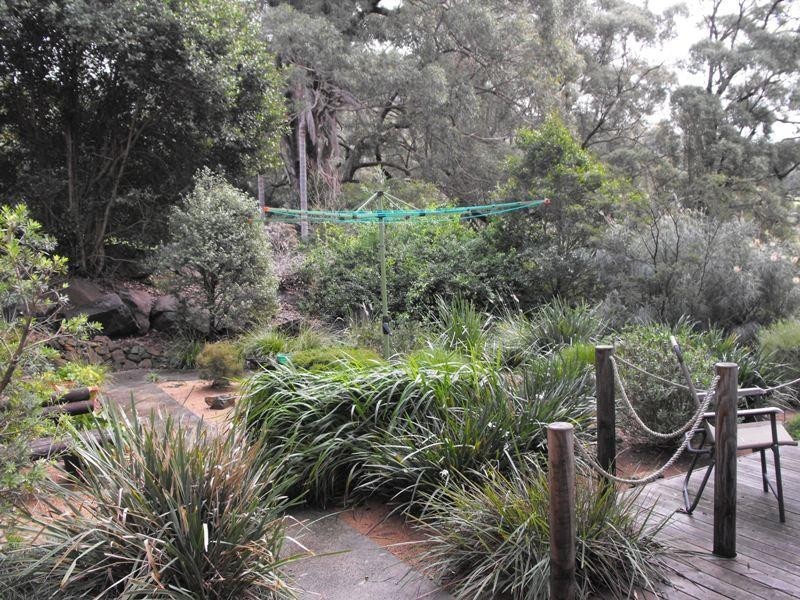 64 Tamarind Drive, Cordeaux Heights NSW 2526