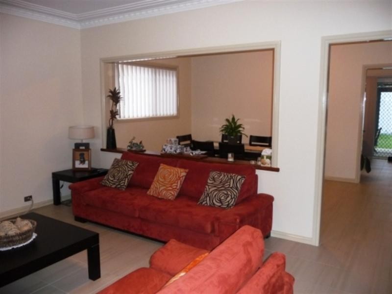 14 Kingsford Street, Fairy Meadow NSW 2519