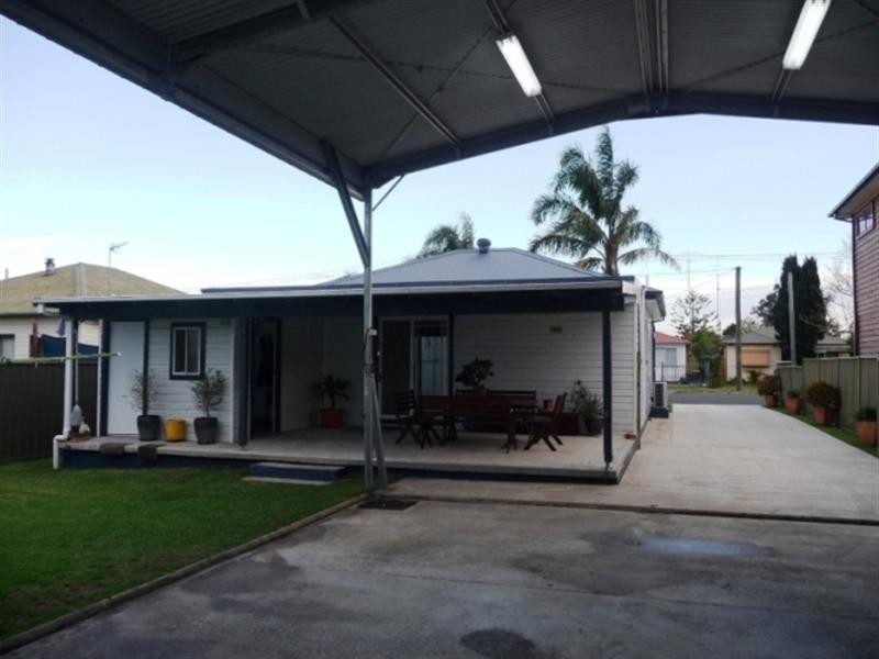 14 Kingsford Street, Fairy Meadow NSW 2519