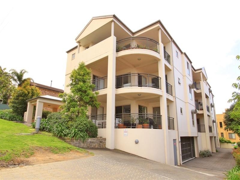 11/36-38 Loftus Street, Wollongong NSW 2500
