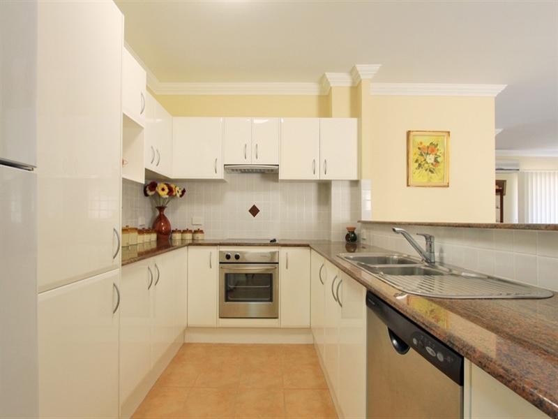 11/36-38 Loftus Street, Wollongong NSW 2500