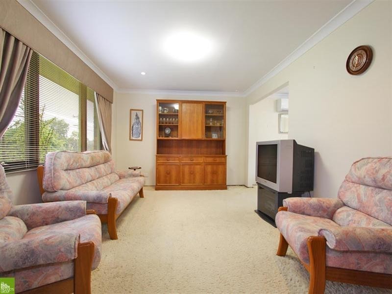 17 Mark Street, Figtree NSW 2525