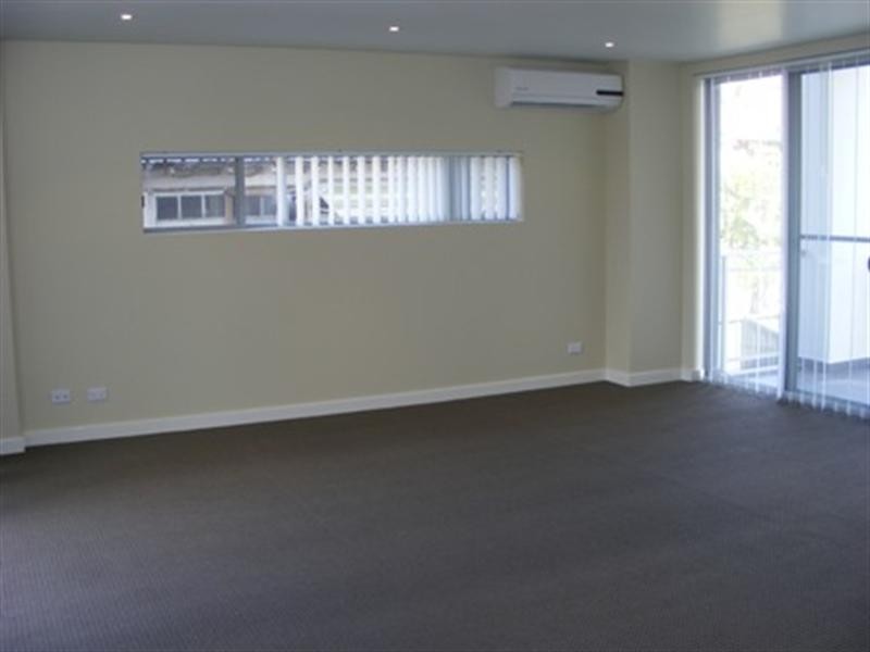 3 and 4/18 Edward Street, Wollongong NSW 2500