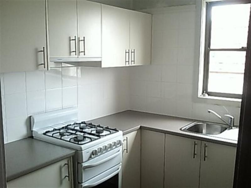 39 Waples Road, Unanderra NSW 2526