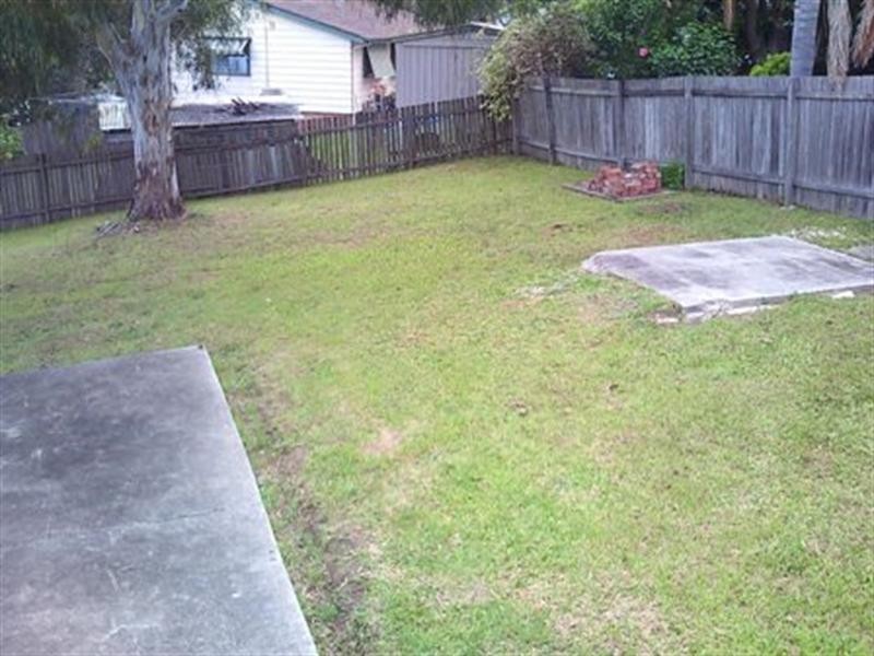 39 Waples Road, Unanderra NSW 2526