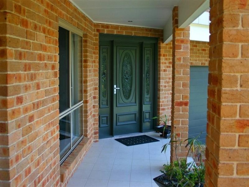 10 Woodlands Place, Figtree NSW 2525