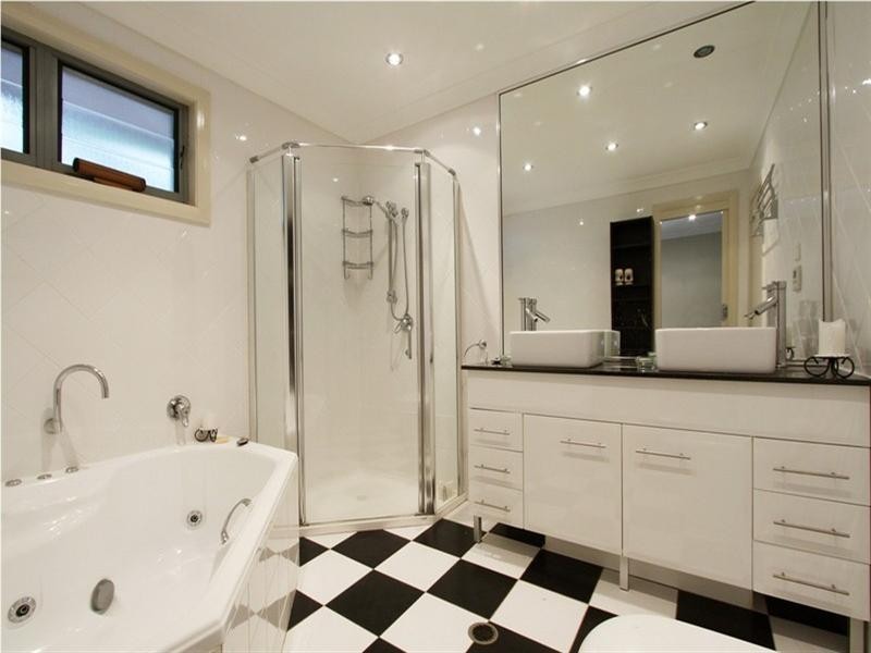 235 Cordeaux Road, Mount Kembla NSW 2526