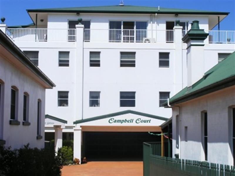 12/73 Campbell Street, Wollongong NSW 2500