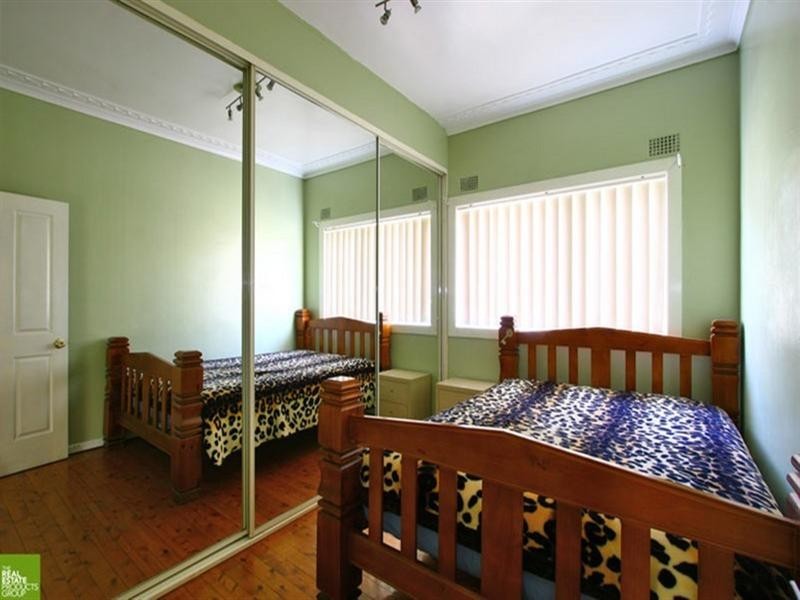 12 Merrett Avenue, Cringila NSW 2502