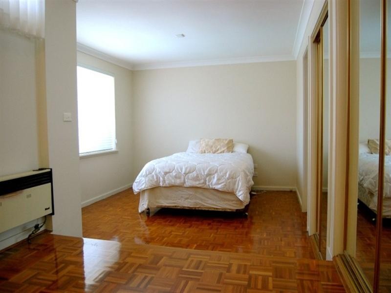 5 Sunninghill Circuit, Mount Ousley NSW 2519