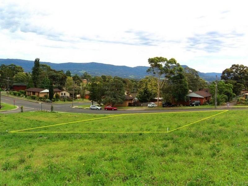 153 Wyndarra Way, Koonawarra NSW 2530