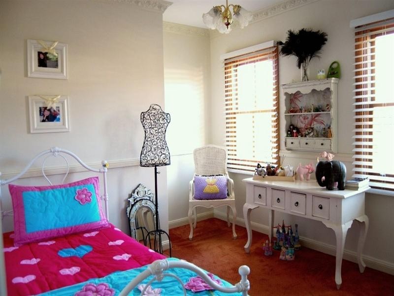 5 Spring Street, Mount Keira NSW 2500