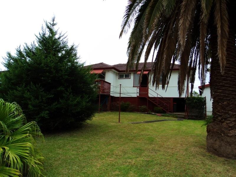 44 Kelly Street, Berkeley NSW 2506