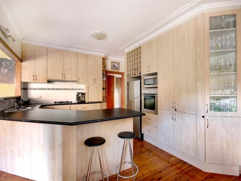 93 Cabbage Tree Lane, Fairy Meadow NSW 2519