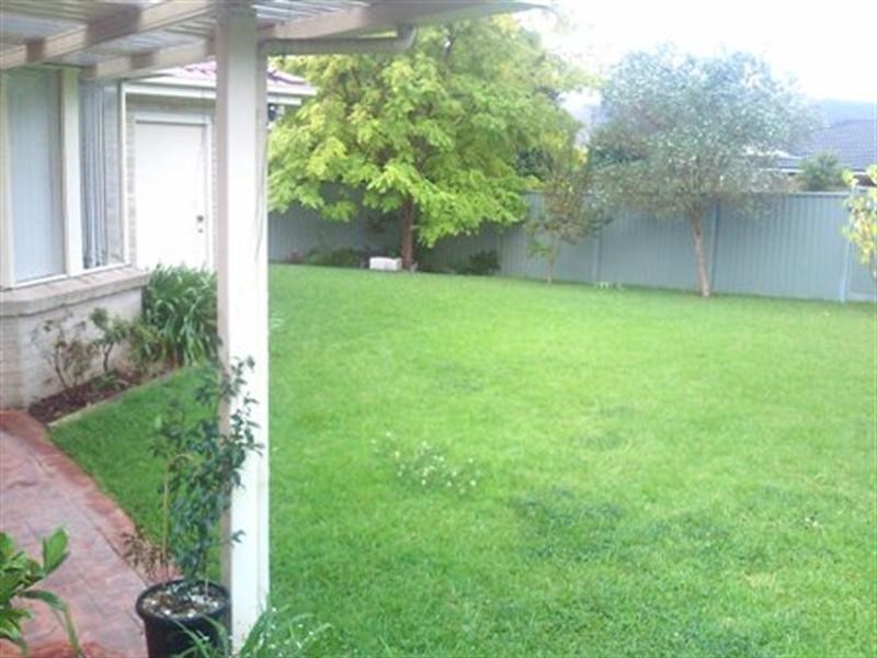 10 Drysdale Road, Albion Park NSW 2527